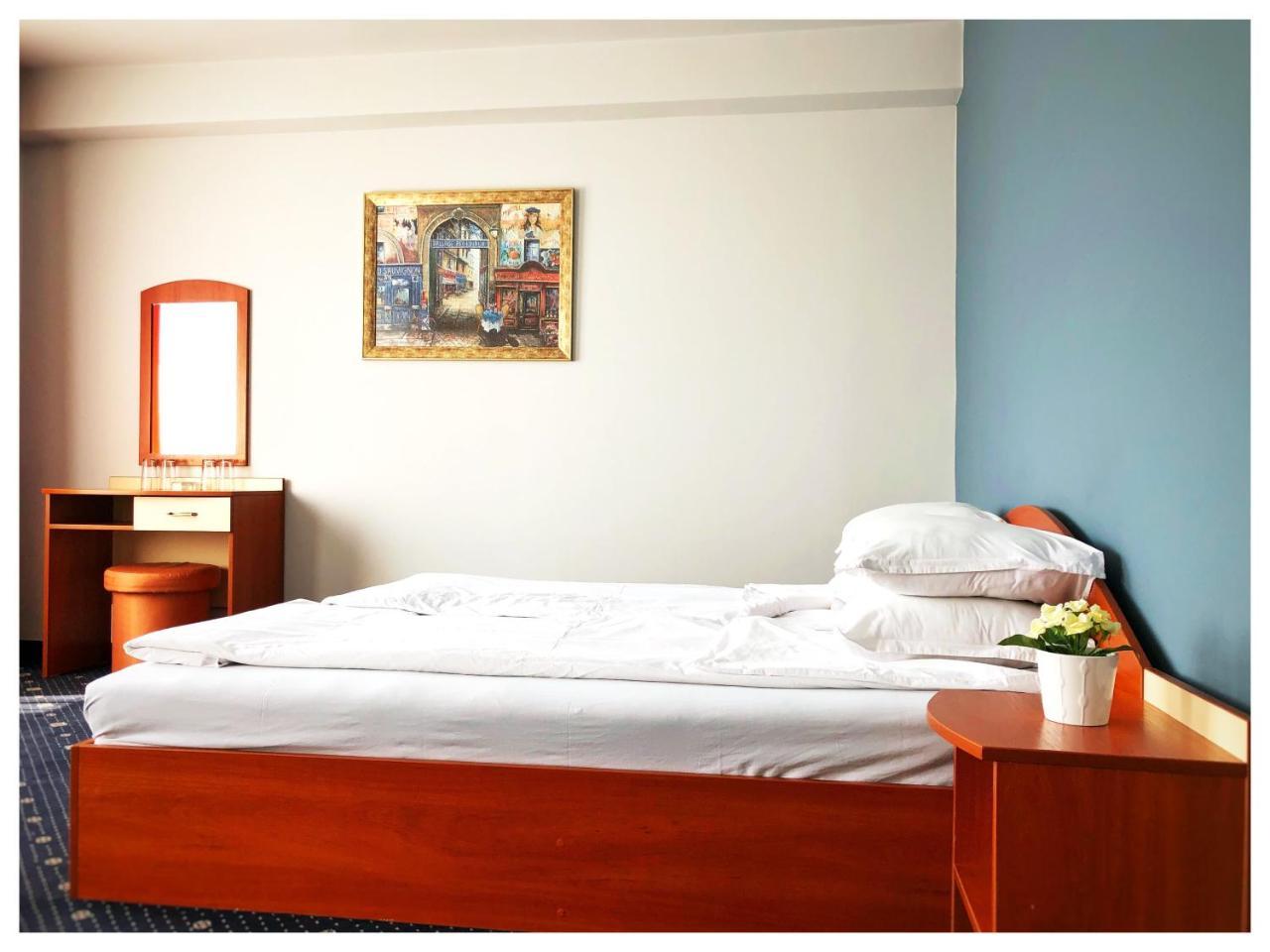Hotel Rahovets Gorna Oryakhovitsa Exterior photo